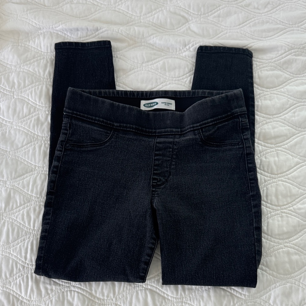 Old Navy black jeggins in great condition